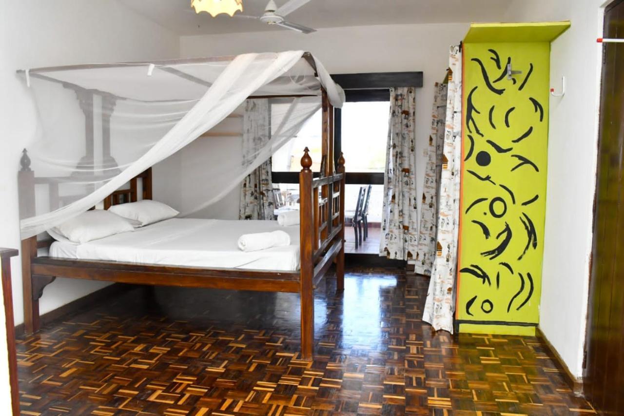 Mavericks Convenient Cozy Loft In Diani'S Cbd أوكوندا المظهر الخارجي الصورة
