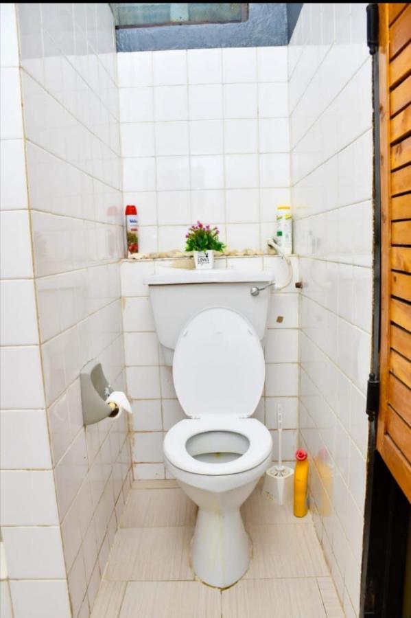 Mavericks Convenient Cozy Loft In Diani'S Cbd أوكوندا المظهر الخارجي الصورة