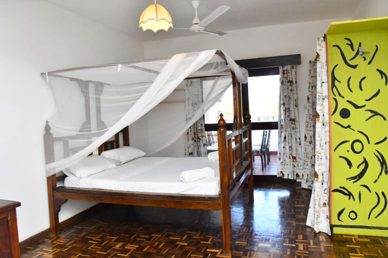 Mavericks Convenient Cozy Loft In Diani'S Cbd أوكوندا المظهر الخارجي الصورة