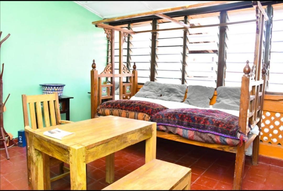 Mavericks Convenient Cozy Loft In Diani'S Cbd أوكوندا المظهر الخارجي الصورة