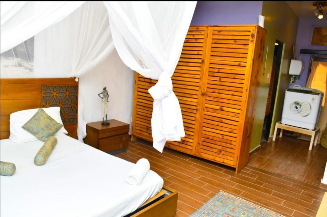 Mavericks Convenient Cozy Loft In Diani'S Cbd أوكوندا المظهر الخارجي الصورة