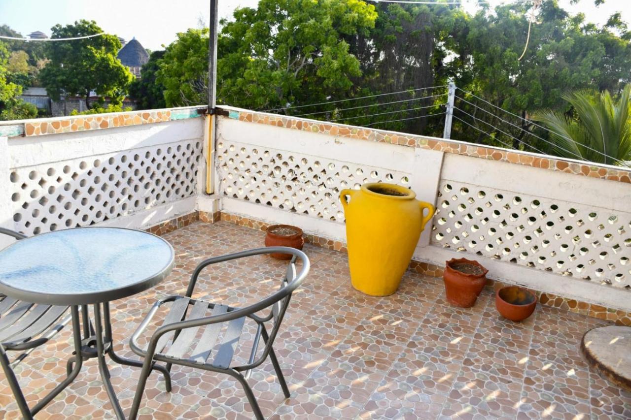 Mavericks Convenient Cozy Loft In Diani'S Cbd أوكوندا المظهر الخارجي الصورة